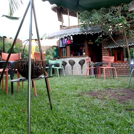 Hotel Gorilla'S Nest Entebbe Exterior foto