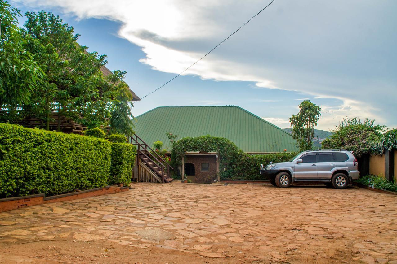 Hotel Gorilla'S Nest Entebbe Exterior foto